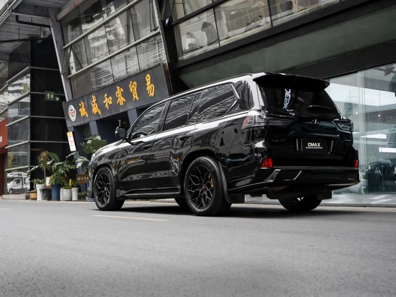 VOSSEN 7.jpg